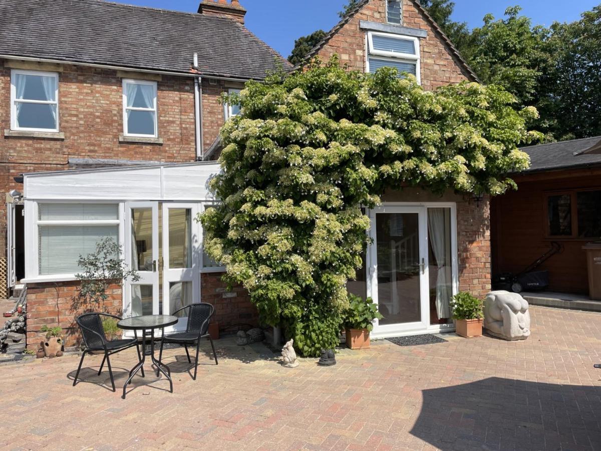 The Corner House, 36, Broadway Road, Apartment Evesham Exterior foto